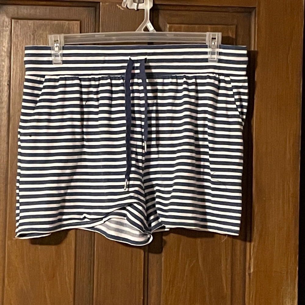 Koolabura by Ugg XL blue/white stripe shorts